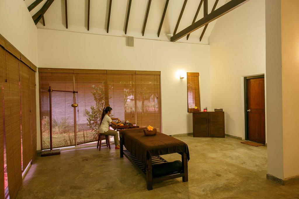 Citrus Waskaduwa Hotel Bentota Eksteriør billede